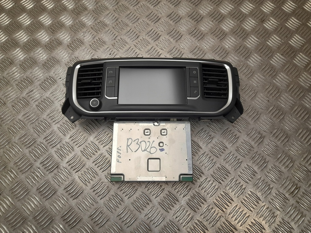 фото №1, Радио с проигрыватель cd hyundai tucson 2017 9831665880