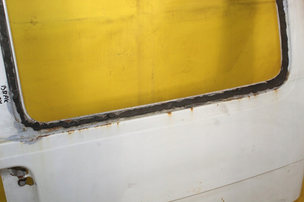 фото №7, Дверь правый задняя крылья vw transporter t4