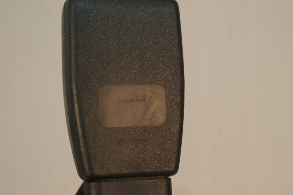 фото №8, Клипса поперечина правый перед hyundai accent описание!!!