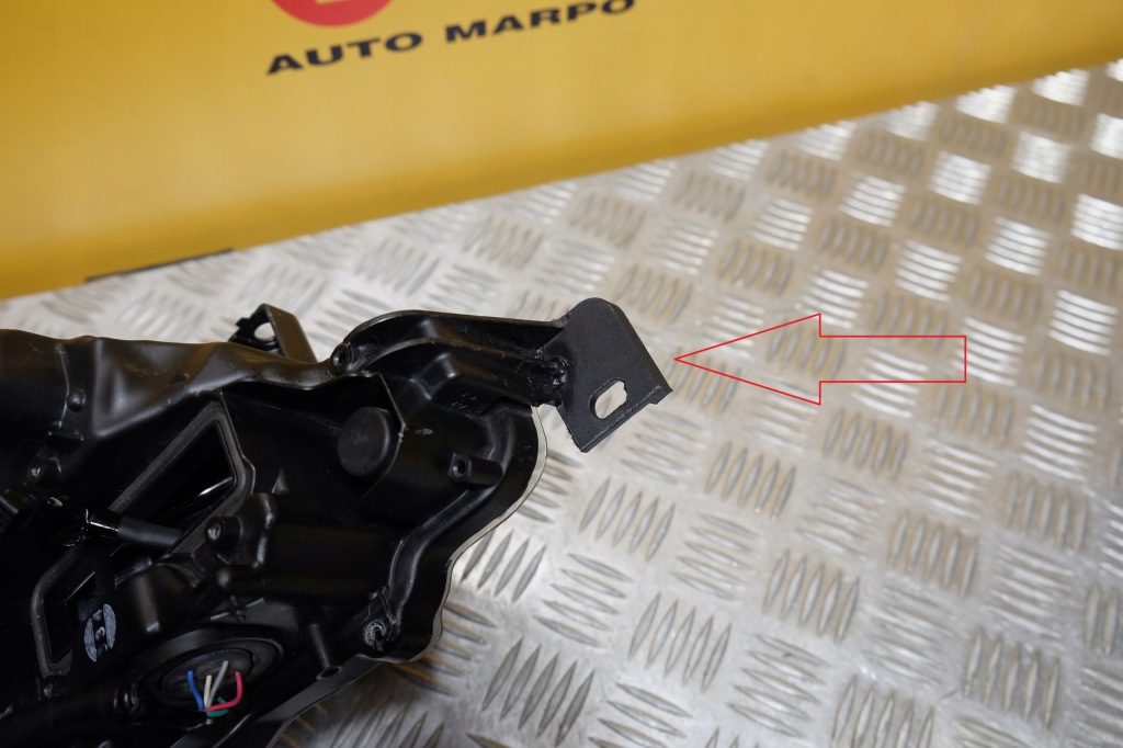 Lexus is is200t is300h 2013- фара фара full led ліва європа Недорого