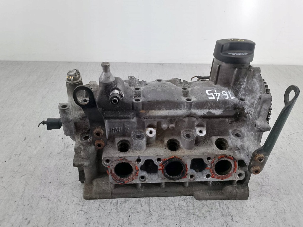 Купити Головка vw fox 030103374f 1.2 6v 55km 2004-2011