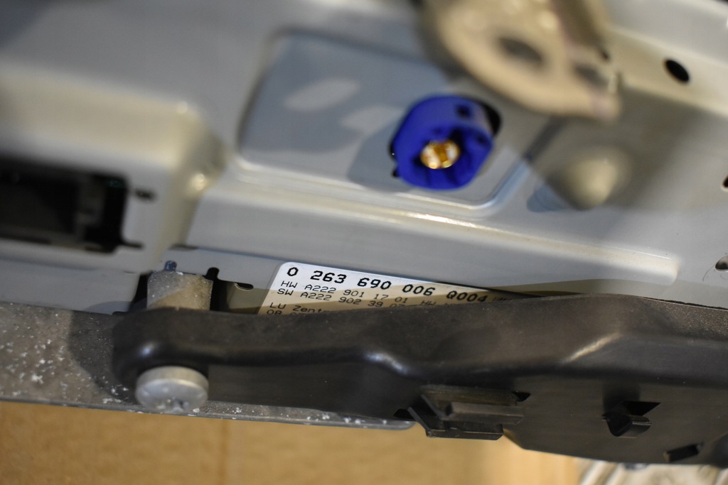 фото №6, Счетчик экран mercedes w217 w222 1