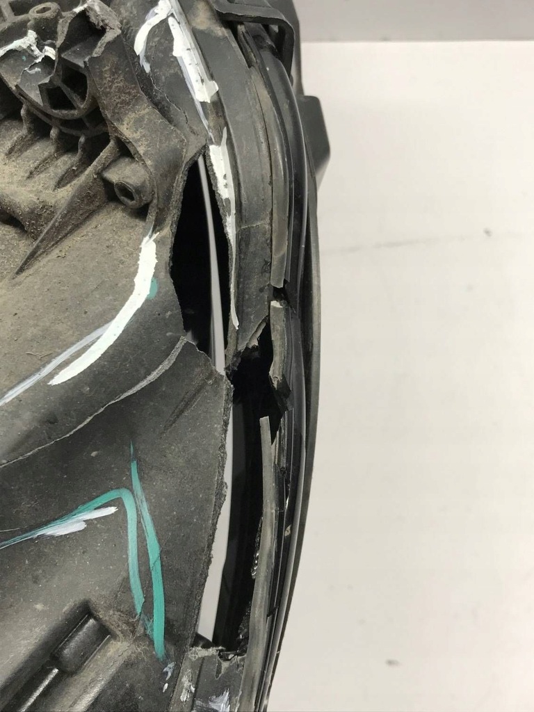 фото №13, Левая лампа фара mercedes eqs v297