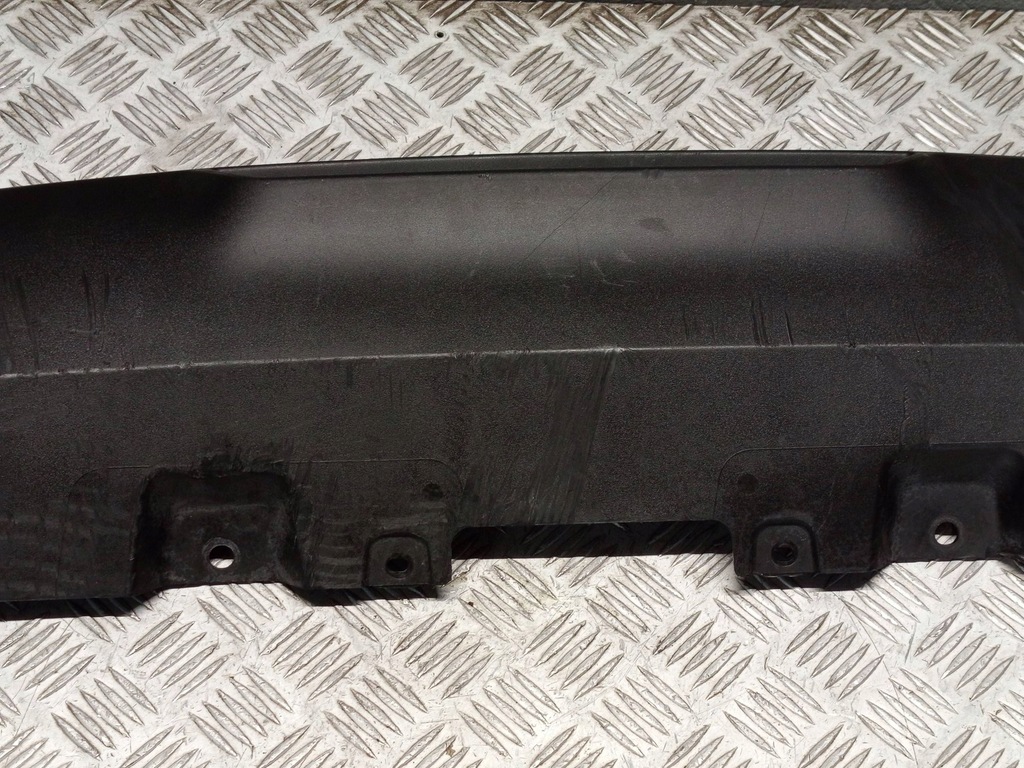 фото №11, Fiat оригинальный номер 735714171 500e молдинг диффузор накладка бампера заднего задняя