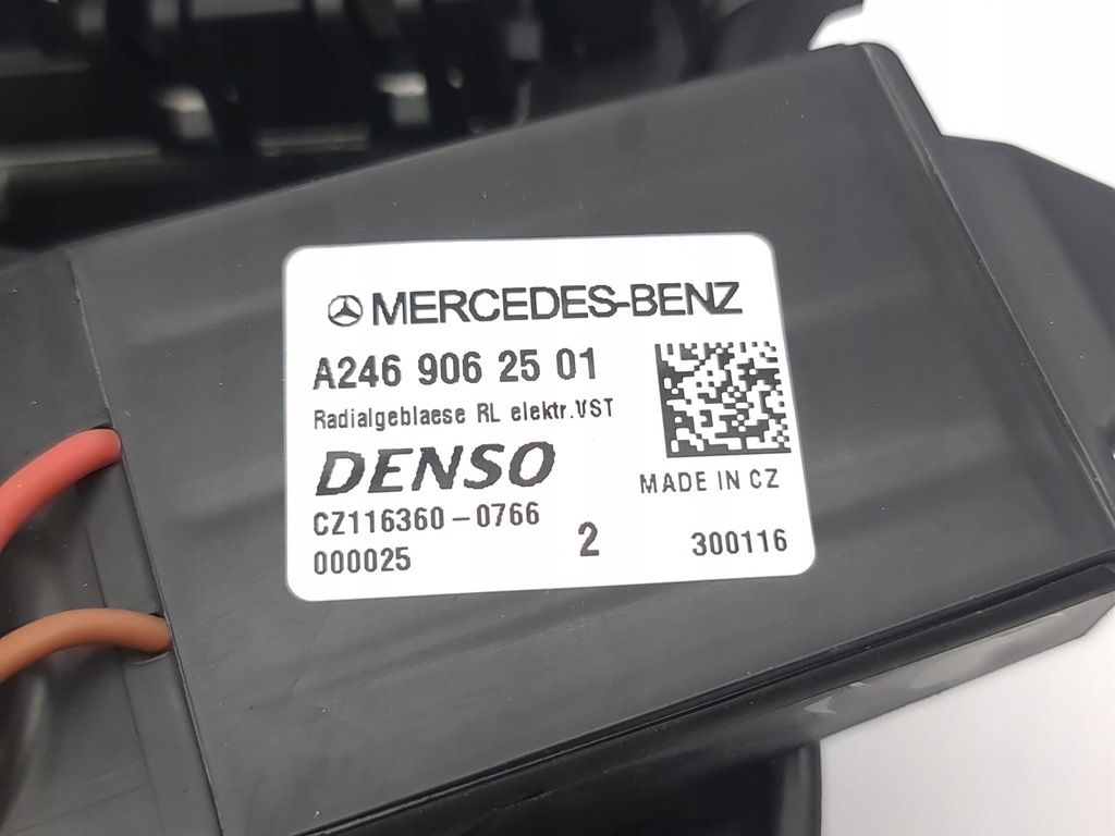 фото №8, Infiniti q30 2016 вентилятор обдув / воздуходувка