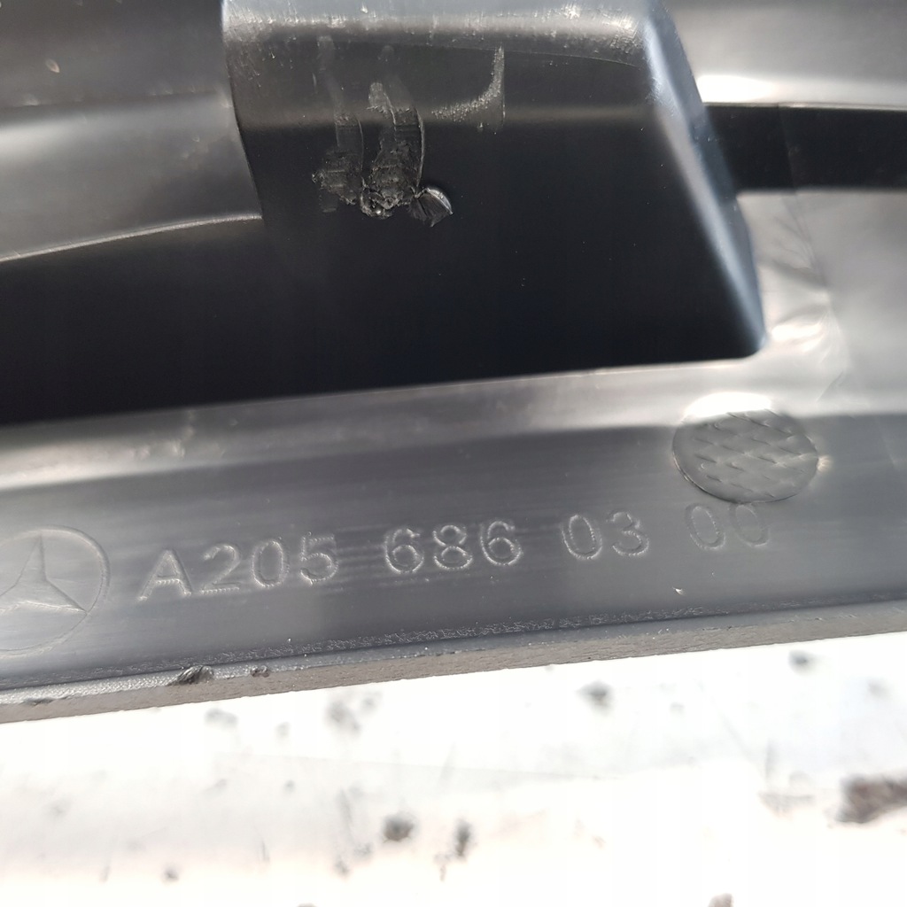 фото №4, Молдинг накладка порог правая mercedes w205