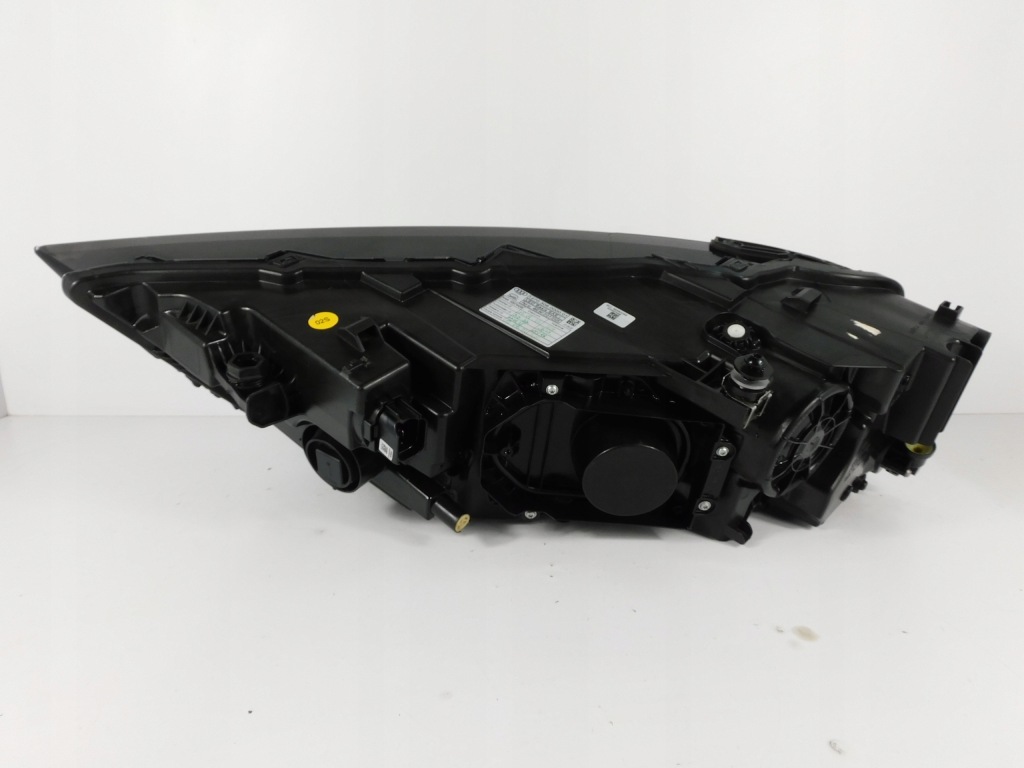 Audi q7 4m рестайлинг  фара правый  full led америка 4m0941012f Цена