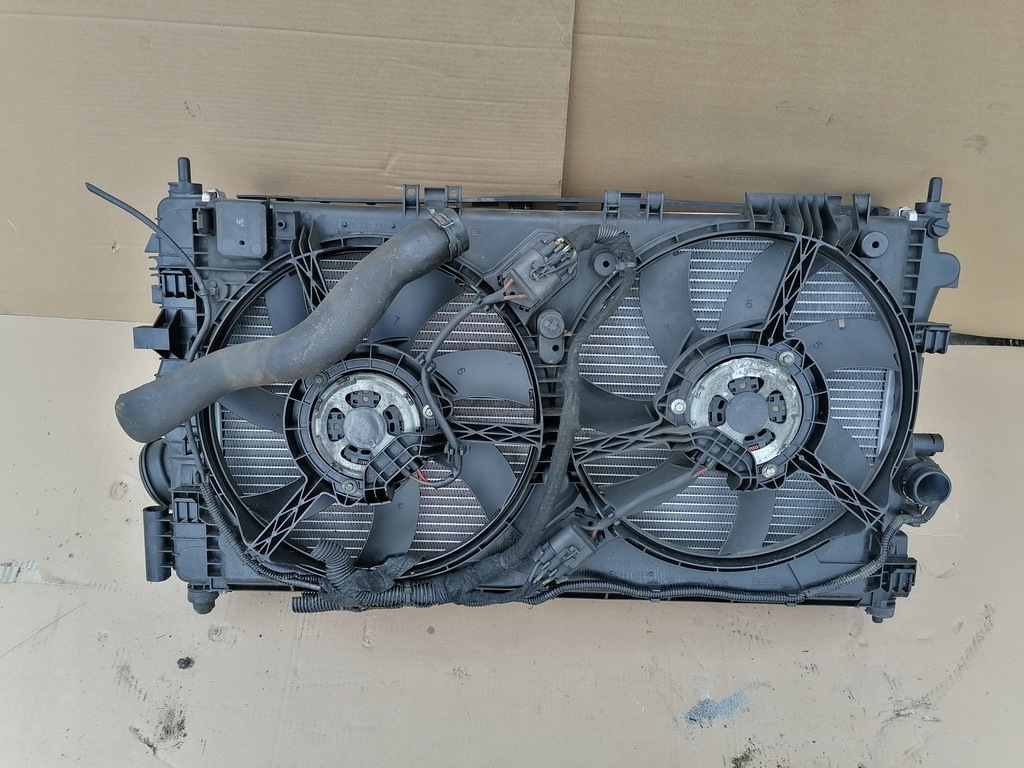 фото №4, Pas передний радиатор opel insignia a