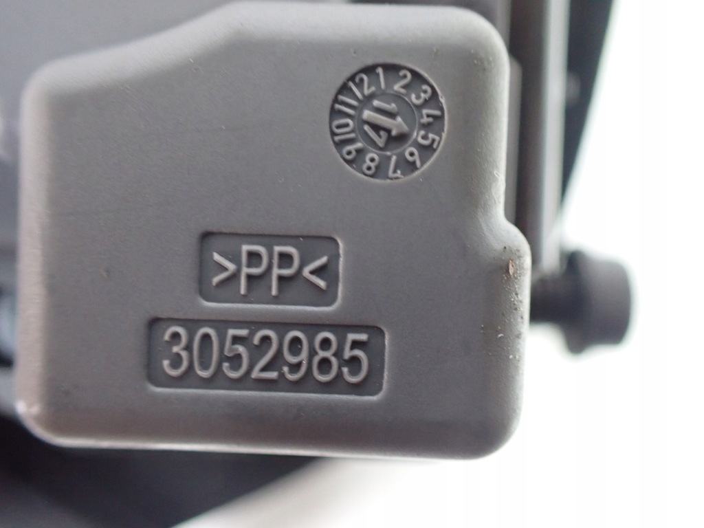 фото №8, Ремені безпеки правий перед bmw x4 f26 7258432