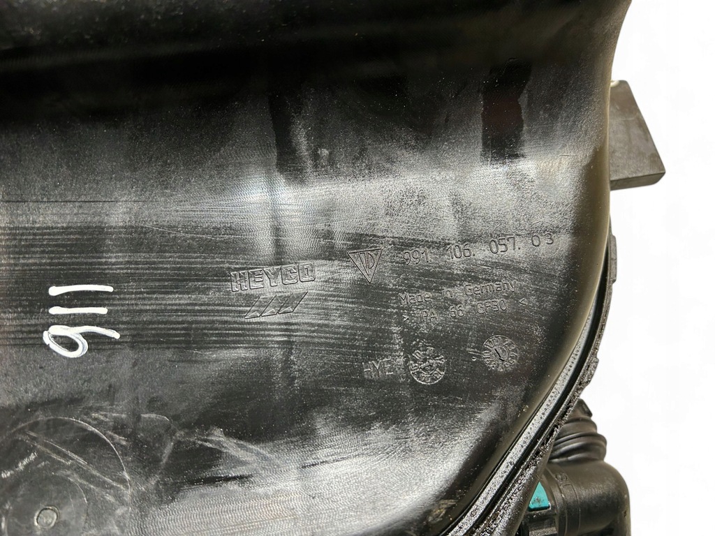 фото №7, Porsche 911 991 2013 бак расширительный охлаждающая жидкость