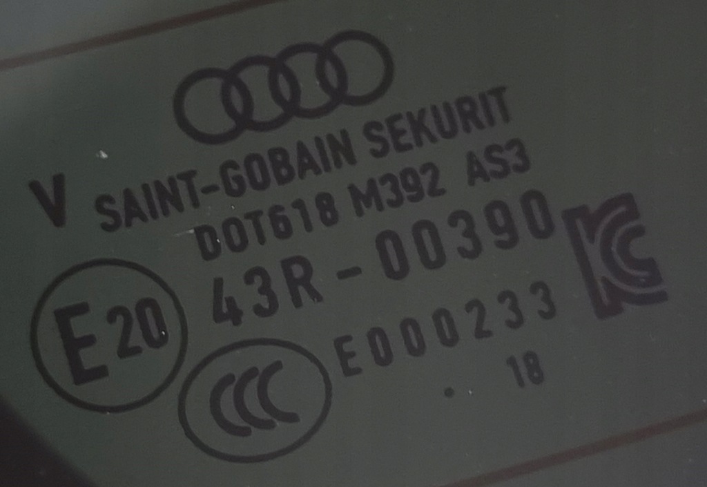 фото №8, Крышка багажника багажника задняя audi e-tron 4ke ls9r