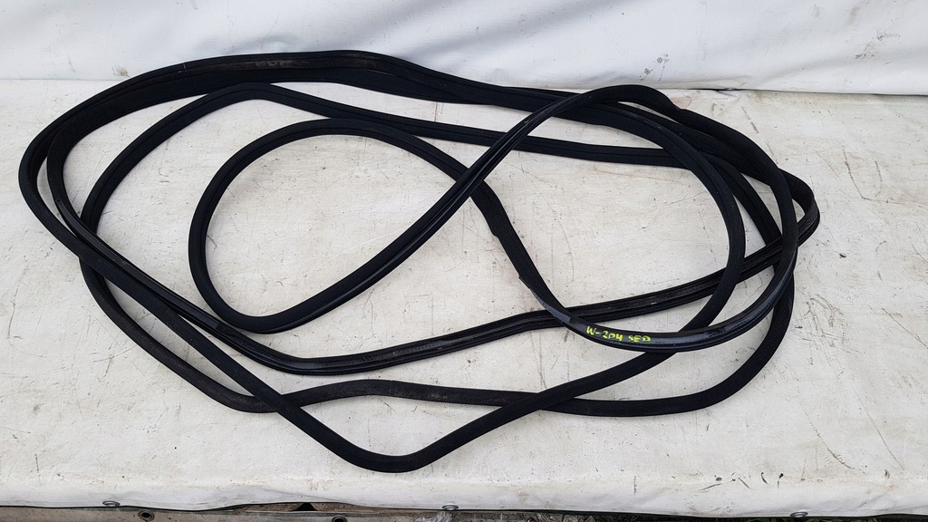 фото №1, Прокладка дверь mercedes w204 sedan