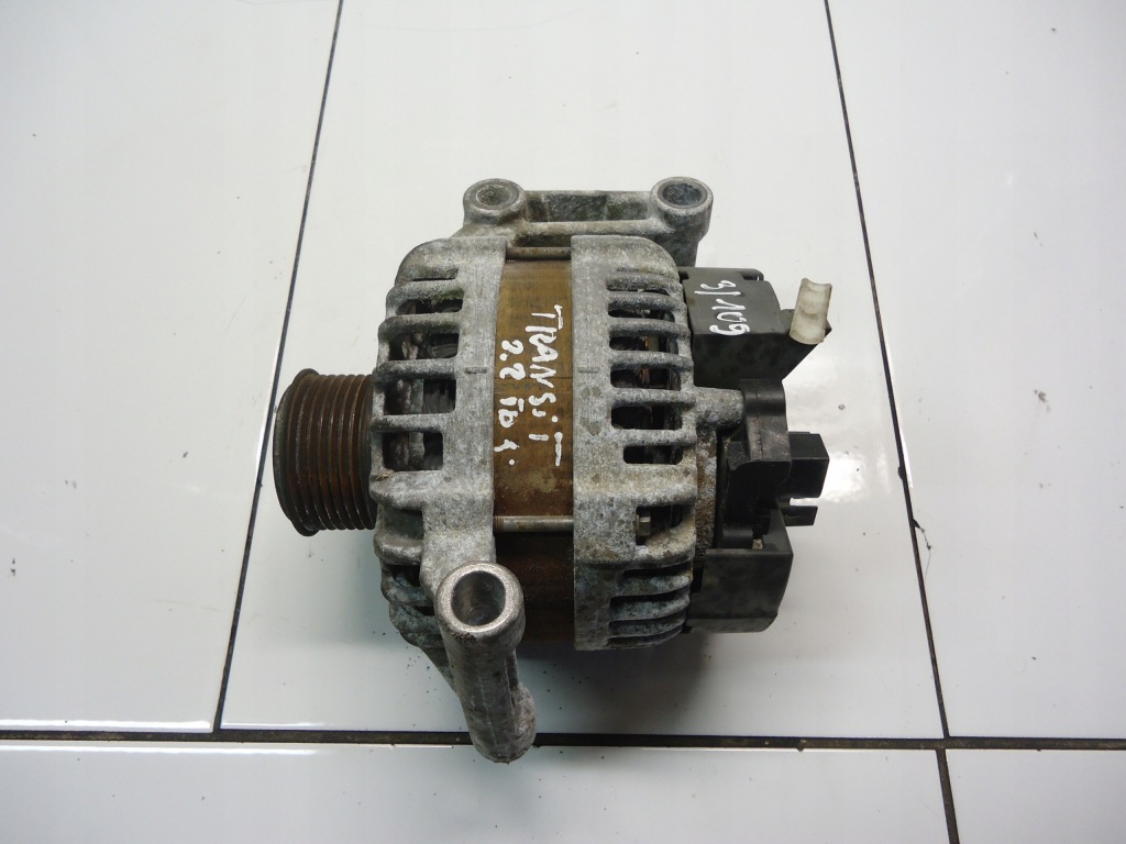 Ford transit mk7 2.2tdci генератор 0125711005 в Україні