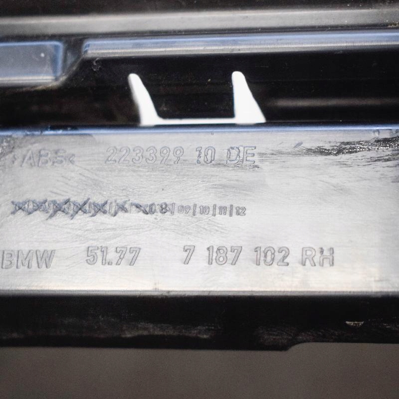 фото №6, Bmw 7 f01 передний правый кронштейн монтажный spódnicy 7187102 3.0 дизель 190k