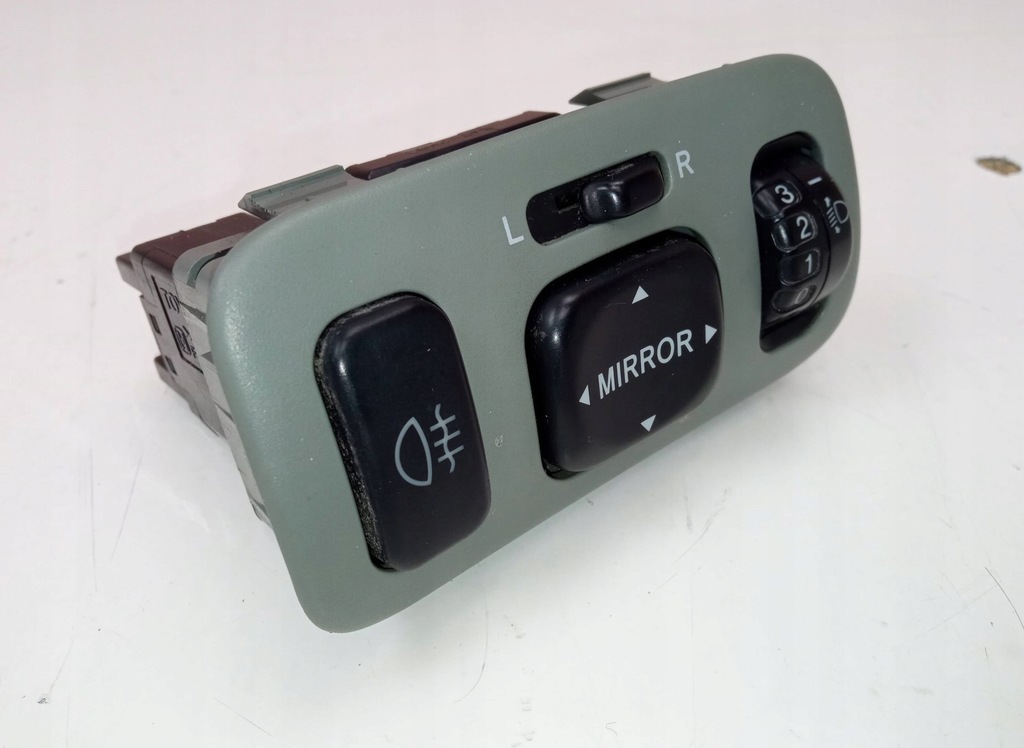 фото №7, Перемикач регулювання дзеркал toyota yaris verso 1.3 kat