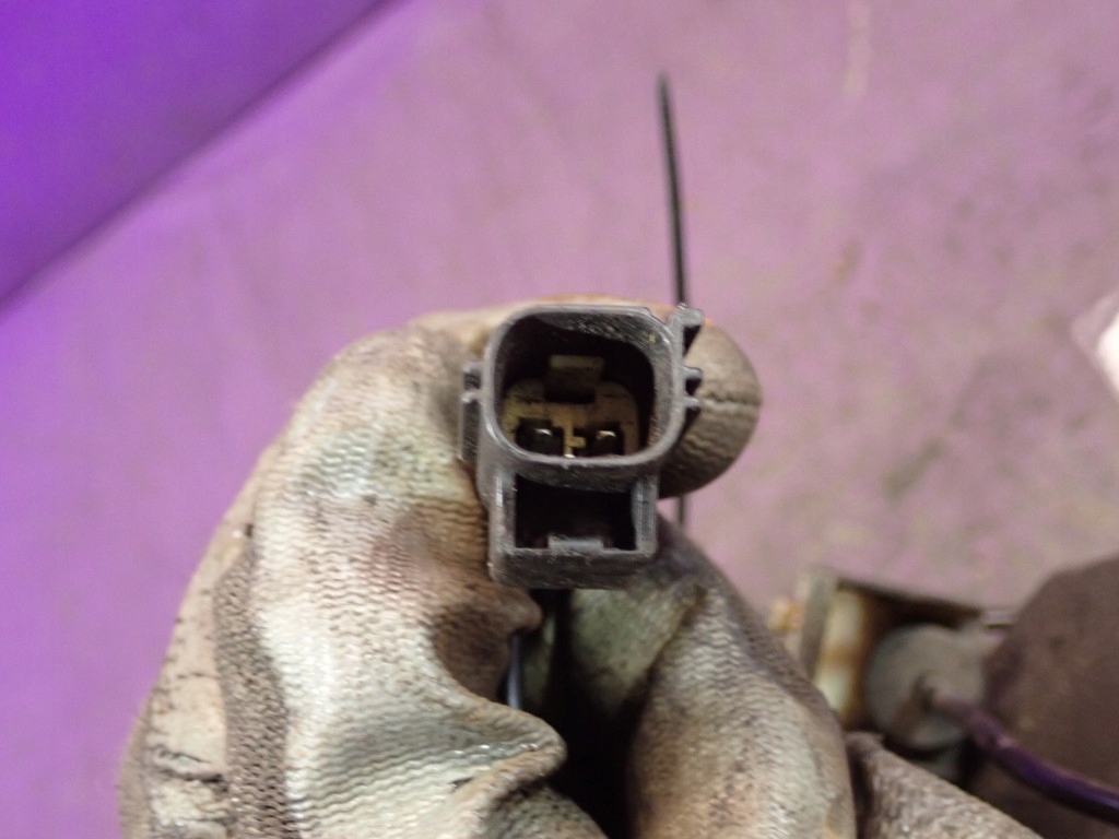 фото №5, Renault scenic ii 03-06 1.9 dci поворотний кулак ступиця задня права 270mm