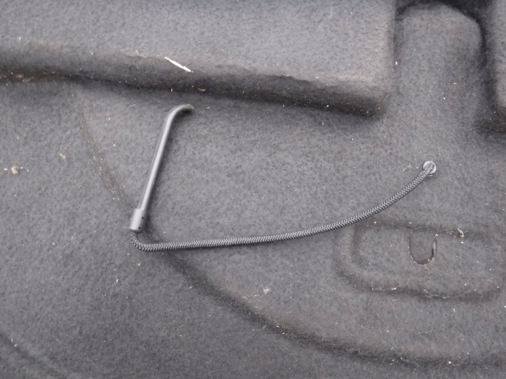 фото №3, Обшивка багажника renault laguna iii 849600004r