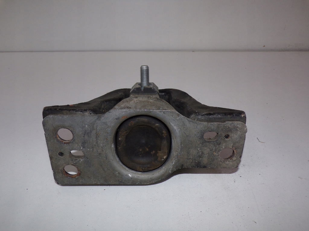 фото №4, Кронштейн подушка двигателя renault clio iii