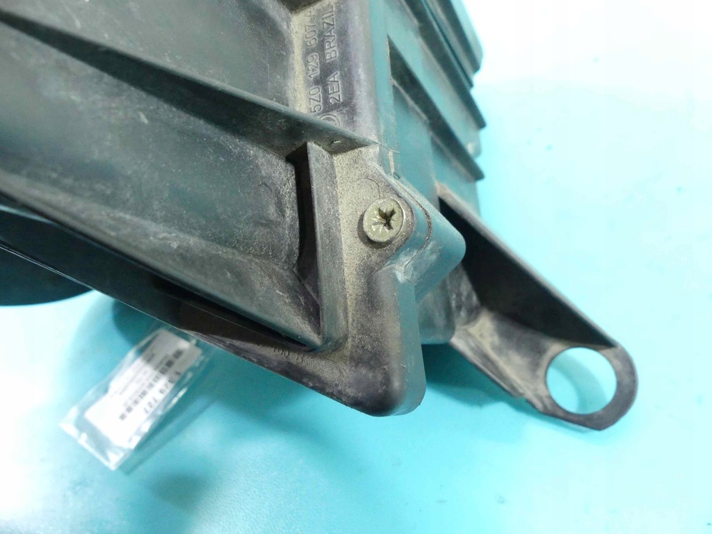 фото №11, Корпус фильтра воздуха vw fox 5z0129620, 5z0129607, 6y0129618a 1.2 6v