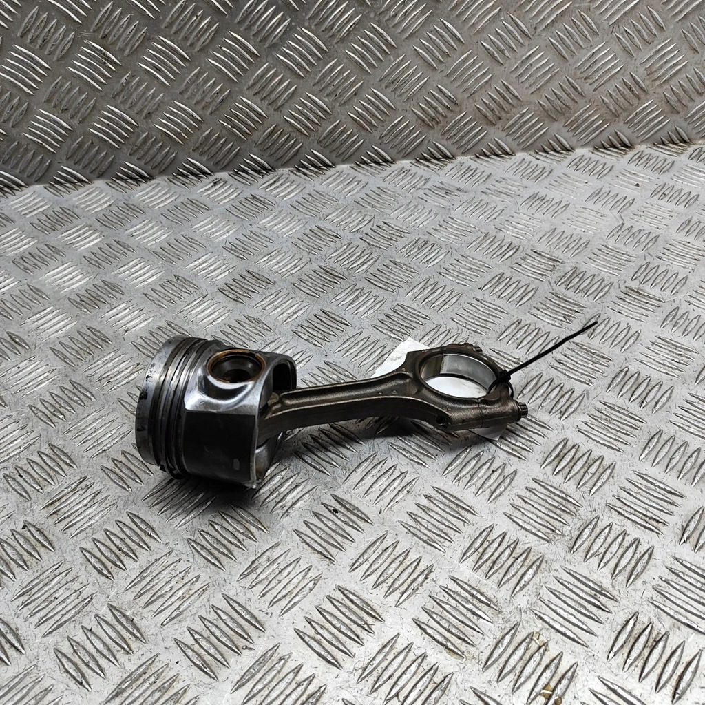 фото №1, Volvo s90, v90 2017 поршень