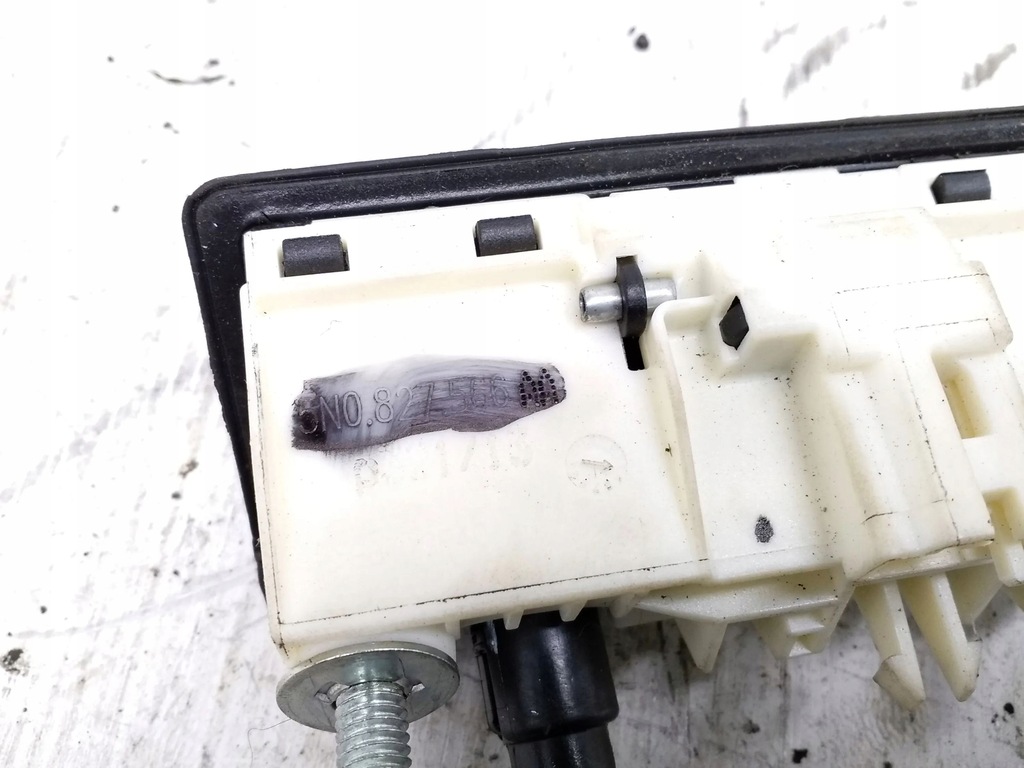 фото №7, Audi q5 sq5 2013 кронштейн / ручка кришки задній / багажника з камера