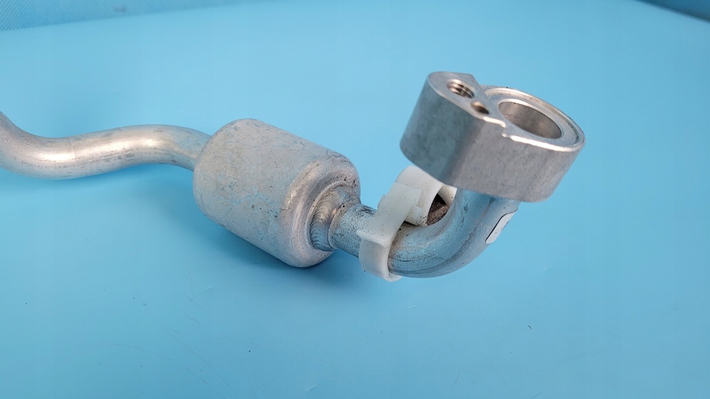 фото №11, Bmw x1 u11 sdrive18i 23r wąż шланг трубка кондиціонера 5a7f4f0