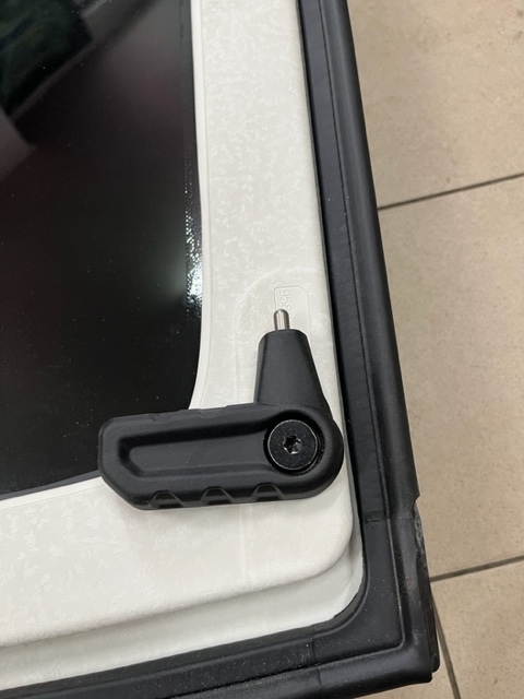 фото №5, Вікно скло задня права дах sky top wrangler jl 18+ 6tt50tzzaa