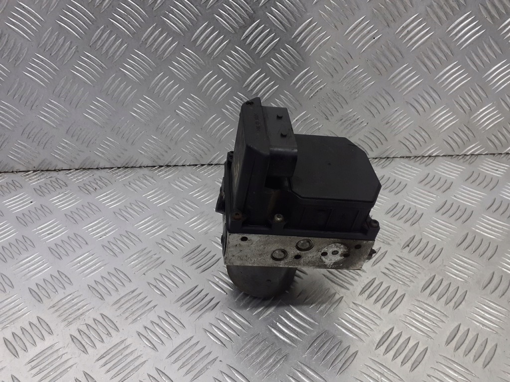 Купити Насос abs alfa romeo 147 1.9 jtd 0265900042