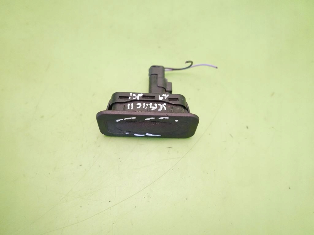 фото №8, Микровыключатель крышки багажника задняя renault scenic ii