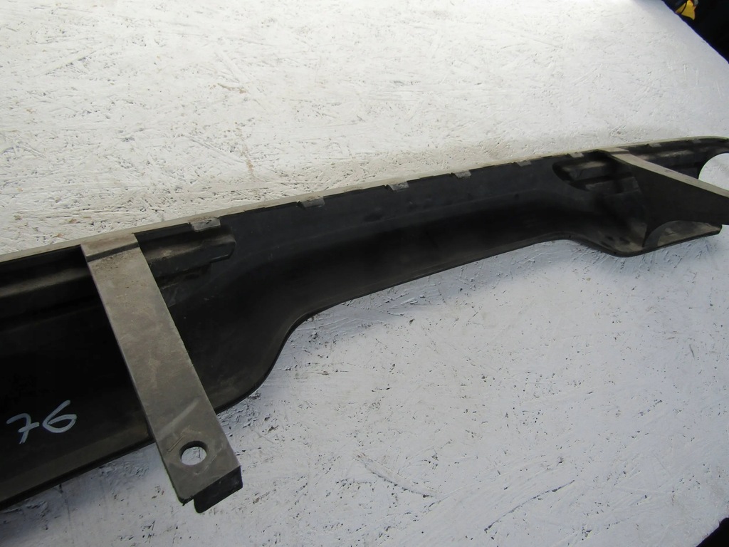 фото №10, Mercedes b w246 накладка спойлер бампера задня