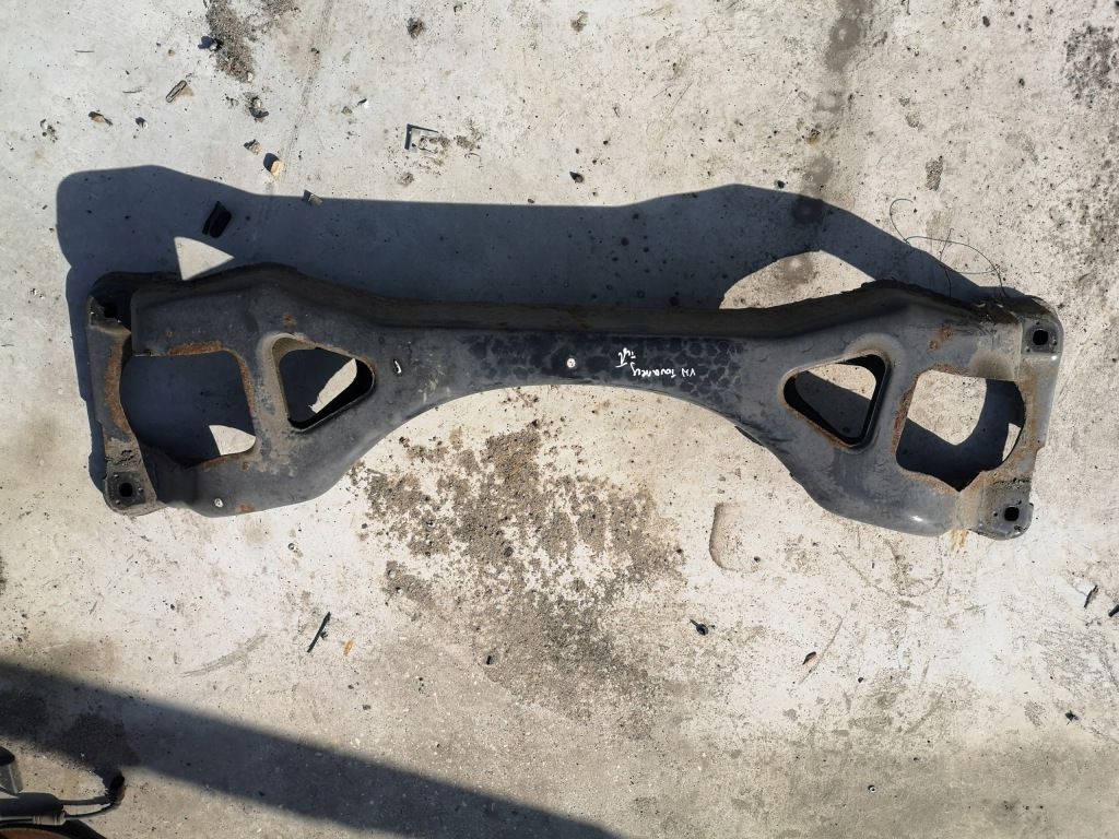 фото №1, Балка подрамник задняя vw touareg 7l0512369b