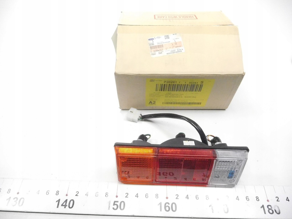 фото №8, Лампа правая задняя ford ranger 02-11 оригинальный номер 1423085