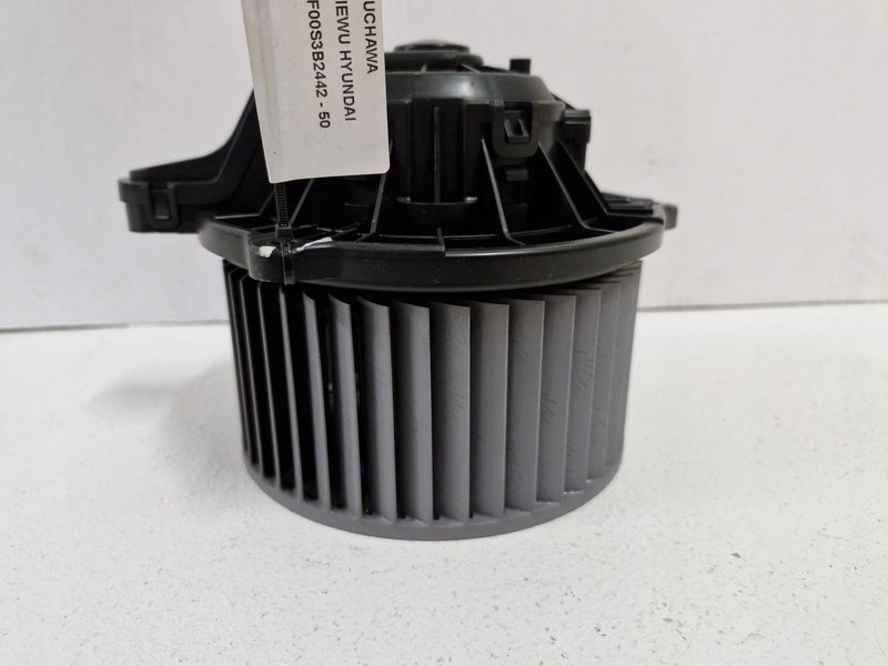 фото №1, Hyundai ix35 вентилятор обдув воздуходувка отопителя f00s3b2442