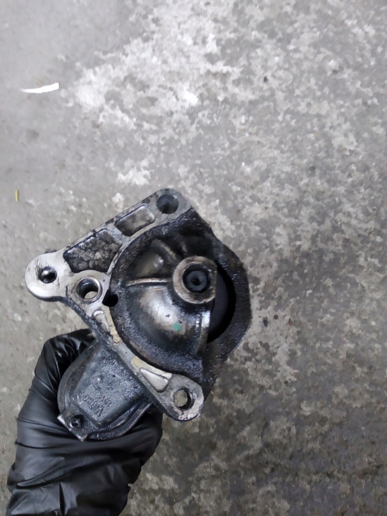 Стартер renault volvo 1.9 dci valeo 8200064465 Доставка