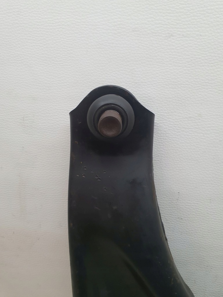 фото №11, Nissan leaf ii 17-22 рычаг передний левый правый перед