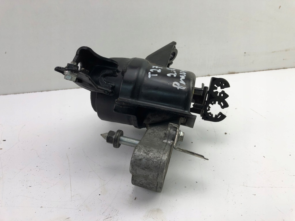 фото №5, Toyota avensis t-27 2.0 d кронштейн двигателя 4r