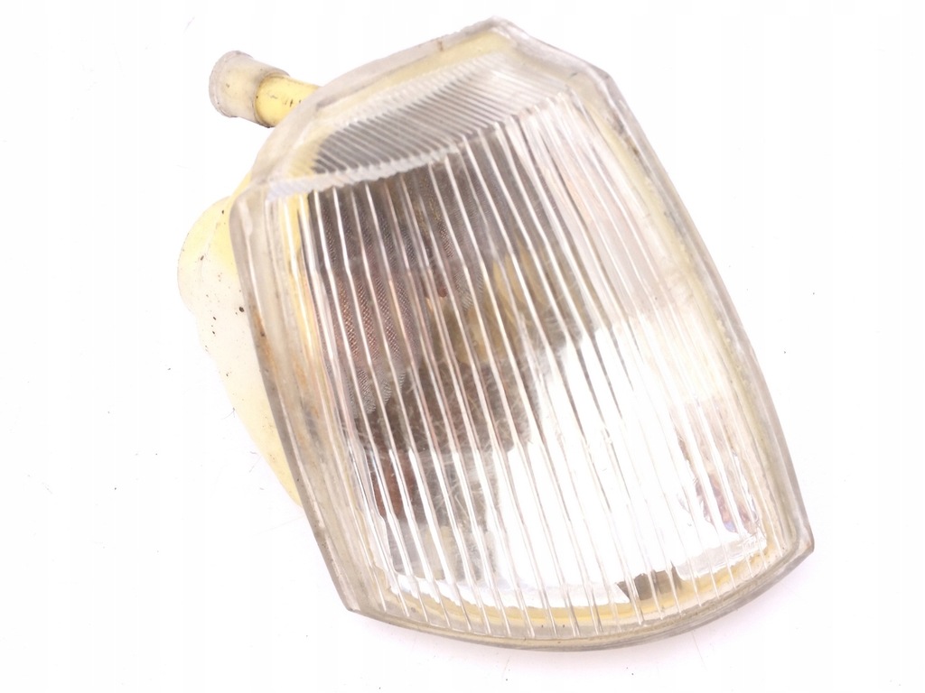 фото №1, Поворотник renault 19 правая renault