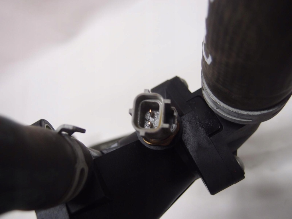 фото №8, Корпус термостата шланги wody ecosport 1.0 ecoboost