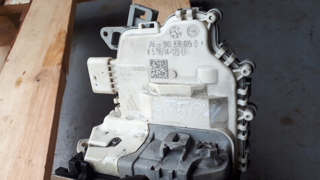 фото №5, Audi оригінальний номер 8k0839015d замок двері