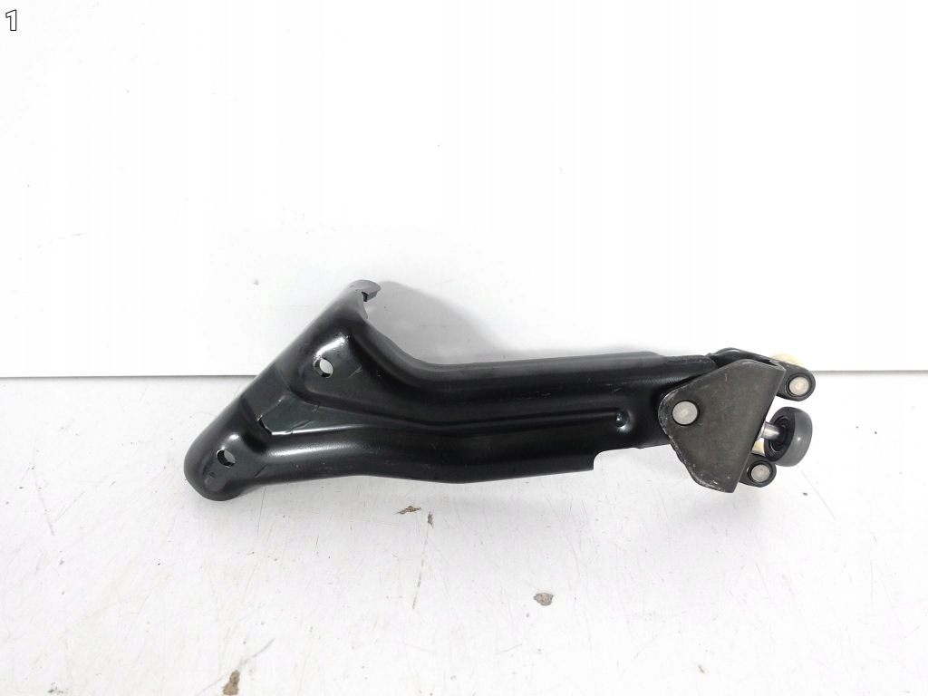 фото №2, Toyota proace ii citroen jumpy iii направляющая ролик дверь раздвижных правая