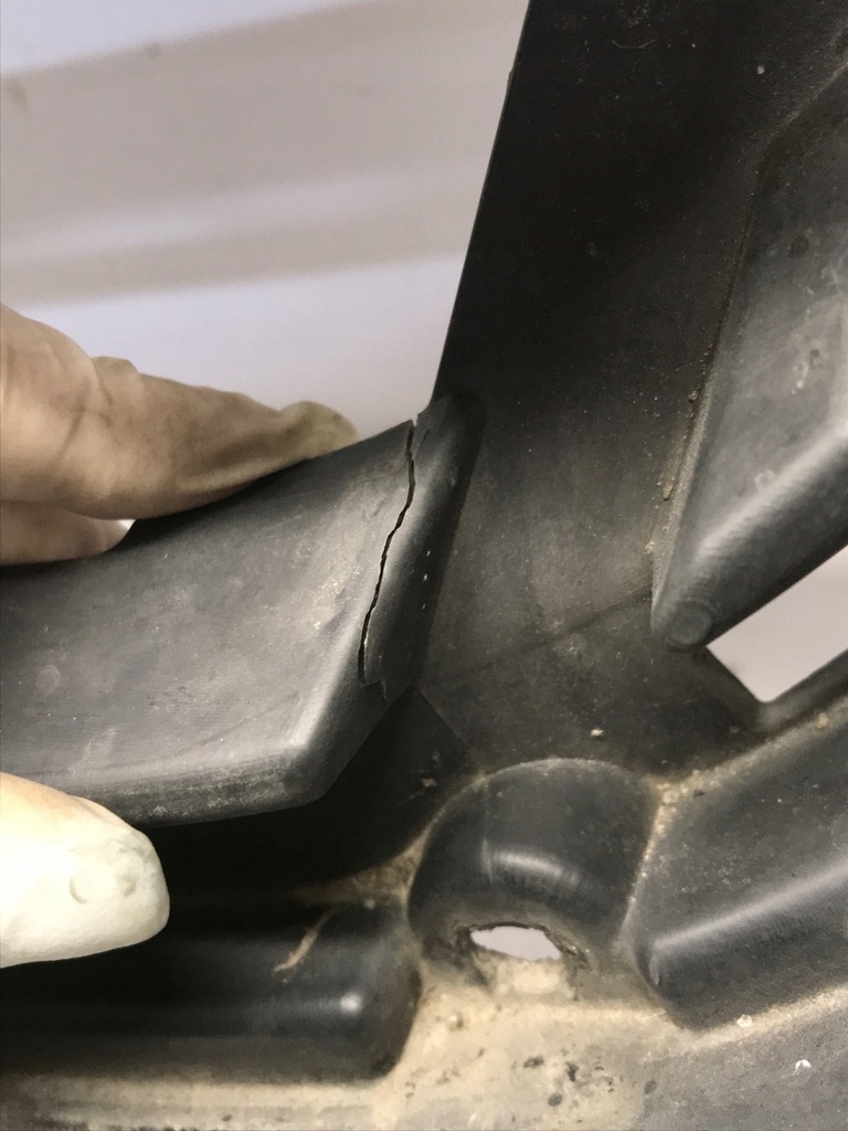 фото №7, Решітка радіатора ford escape kuga raptor 2017 2018 d2a3b-2644