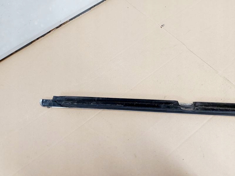 фото №6, S-type молдинг ущільнювач двері лівий задня хром