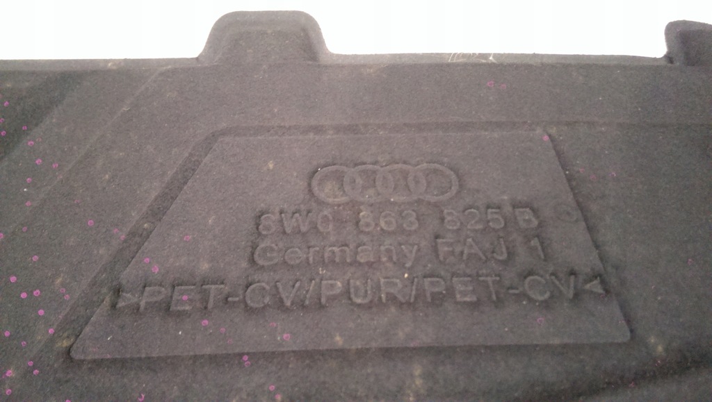 фото №7, Шумоизоляция подкрылок капот audi a4 b9 8w0863825b