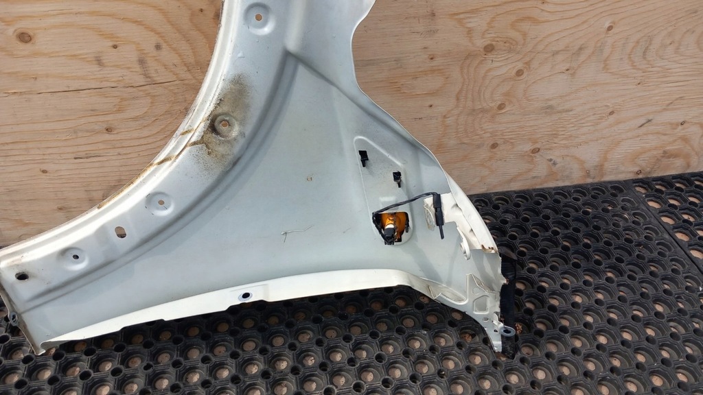 фото №6, Mini cooper r56 r57 крыло перед правый 850/0