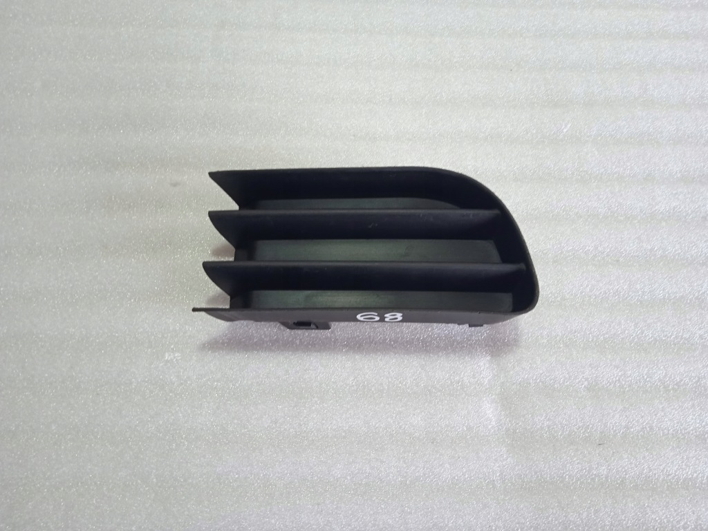 Купить Renault megane 2 решётка бампера заглушка правая