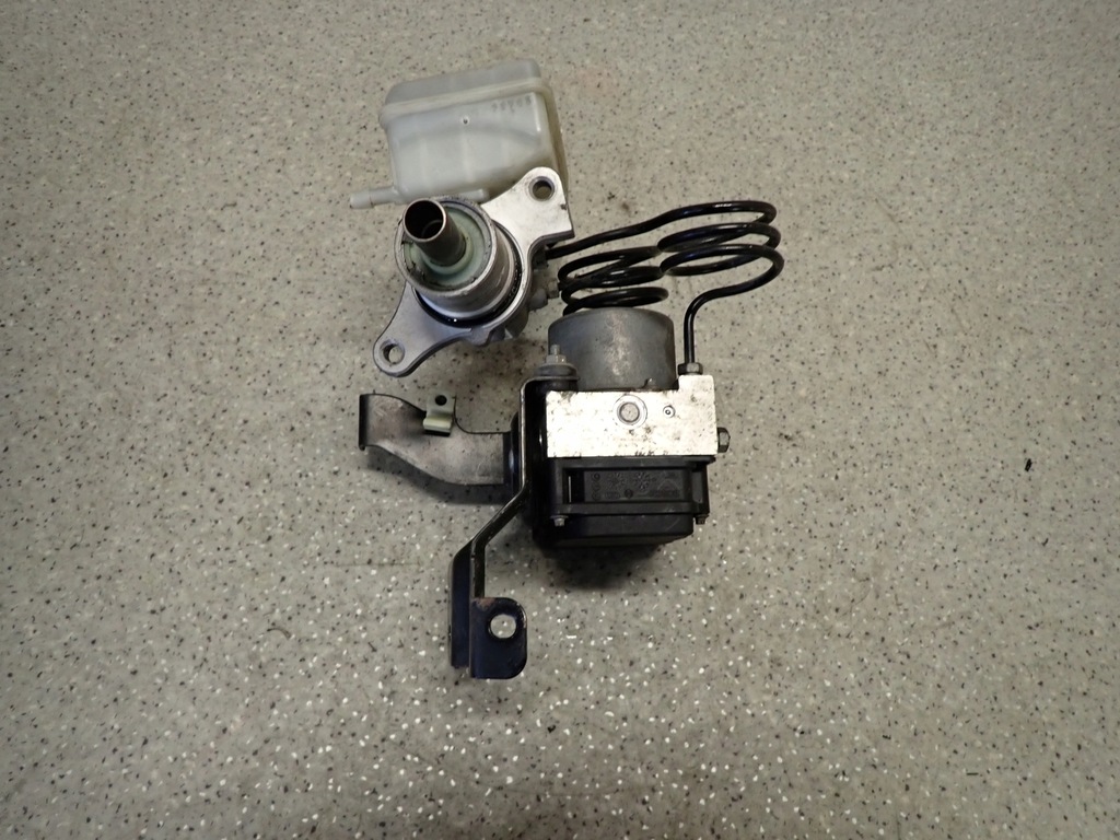 фото №4, Mitsubishi colt cz3 1.5 d 04- насос abs гальмівна