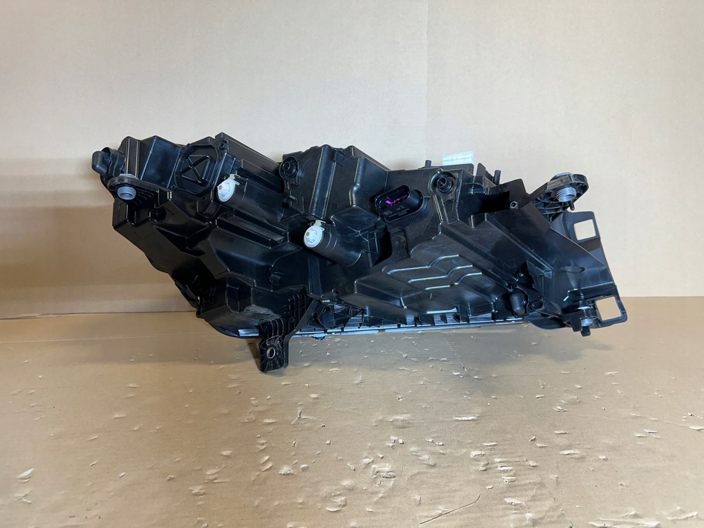 фото №11, Skoda enyaq 5lb led лампа права ліва передня перед