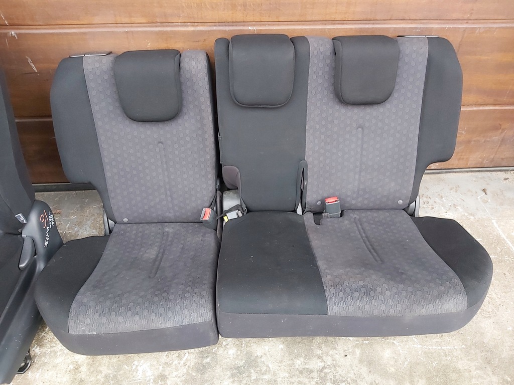 фото №5, Toyota urban cruiser заднее сиденье сиденье задняя ремни van