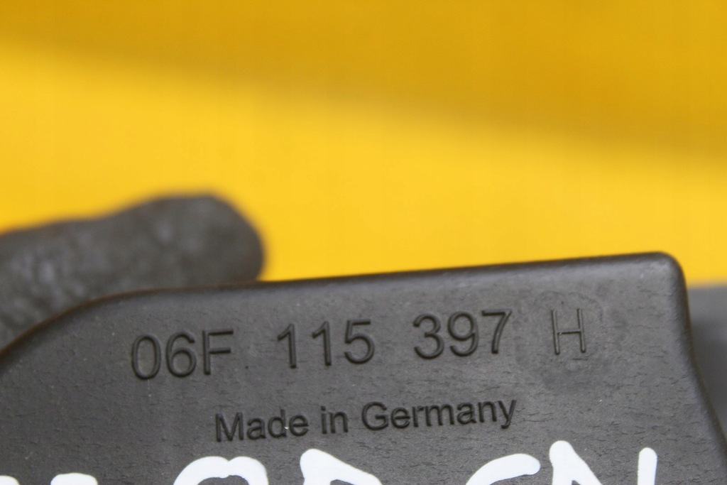 фото №7, Основа фільтра s3 8p a4 a6 c6 2.0 tfsi 06f115397h