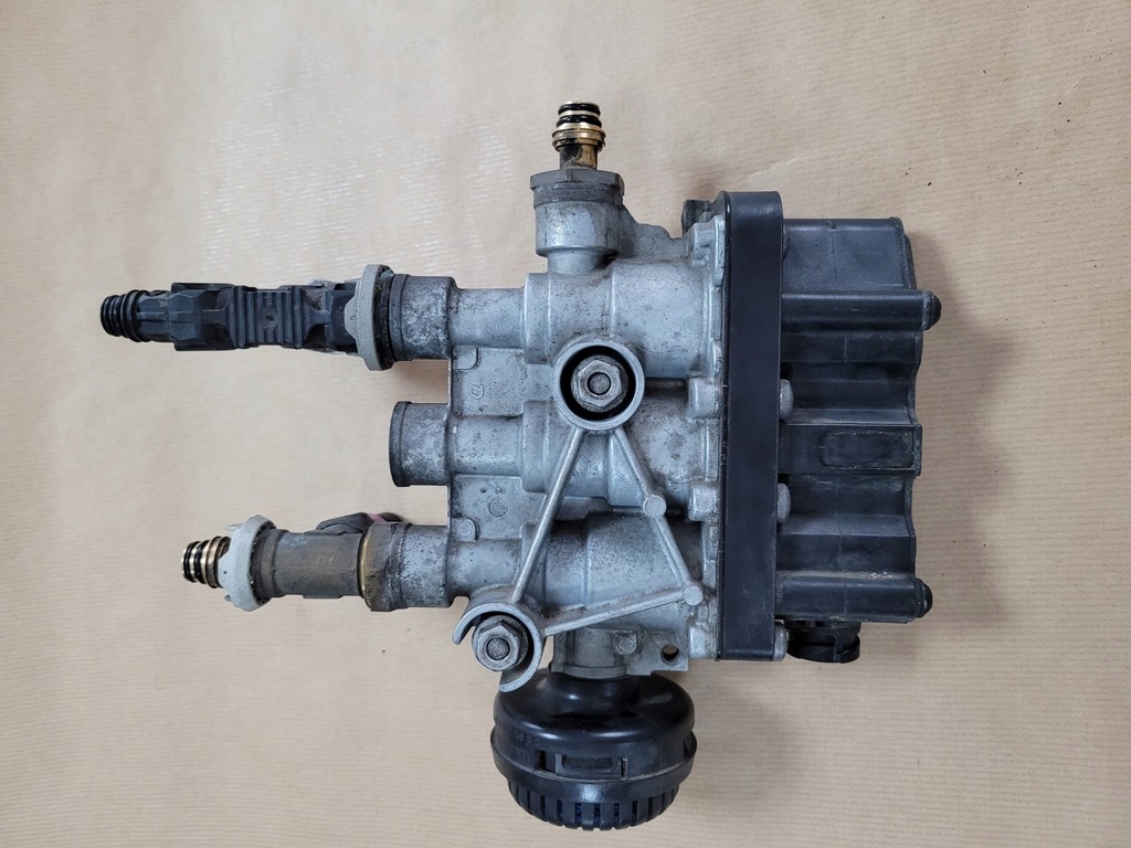 фото №1, Клапан ecas iveco s-way 2020- 4728800300